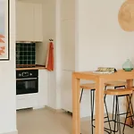 Casa *
