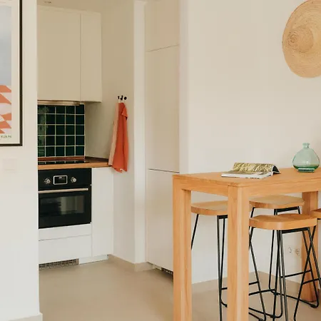 Casa *